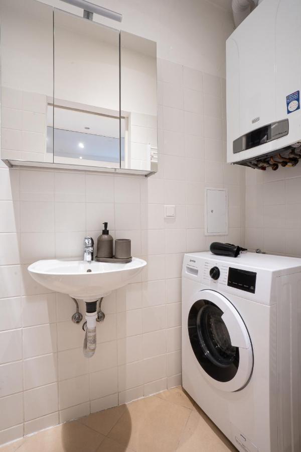 Comfortable, Balcony Apartment - Quick Access To Vienna'S Old Centre Eksteriør billede